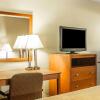 Отель Wilkes-Barre Inn and Suites, фото 37