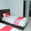 Отель OYO 1325 Grand Wisata Hotel, фото 4
