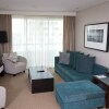 Отель QV Modern Apt in CBD w Carpark-868, фото 3