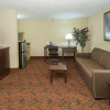 Отель Governor's Suites Hotel Oklahoma City Airport Area, фото 2