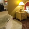 Отель Super Inn and Suites Philadelphia, фото 4