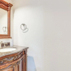 Отель Houston Townhome w/ Patio ~ 11 Mi to Downtown!, фото 2