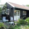 Отель Romantic Cottage in Bergen North Holland with terrace, фото 1