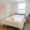 Отель Charming 2-Bedr Haven 2Mins from Frontenac Metro, фото 4