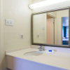Отель Motel 6 Spring Hill, FL - Weeki Wachee, фото 7
