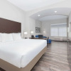 Отель La Quinta Inn & Suites by Wyndham Tyler - University Area, фото 5