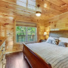 Отель Splash of Moonshine - Two Bedroom Cabin, фото 8