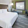 Отель Holiday Inn Express & Suites Denton - Sanger, an IHG Hotel, фото 2