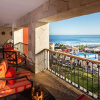 Отель Room in Holiday House - Hacienda Encantada-king Or Queen Beds-kitchenette!, фото 8