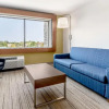 Отель Holiday Inn Express & Suites Milwaukee West Allis, фото 6
