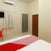 Отель OYO Living 1332 Almonsari Residence, фото 18