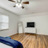 Отель Contemporary Townhome ~ 7 Mi to Dtwn Raleigh!, фото 2