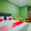 Отель OYO 1014 Bettah Coba 2 Sukabumi, фото 3