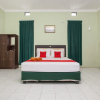 Отель RedDoorz Syariah @ Janti Malang, фото 10
