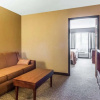 Отель Salem Inn & Suites, фото 5
