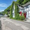 Отель Pretty Holiday Home in Schleiden With Balcony and Barbecue, фото 1