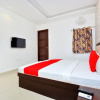 Отель OYO 40005 Corner House, фото 13