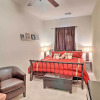 Отель Phoenix Home w/ Private Pool ~ 8 Mi to Dtwn, фото 14