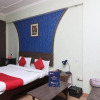 Отель Samrat By OYO Rooms, фото 19