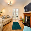 Отель Just Stay Wales - Castle Square Cottage, фото 4