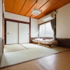 Отель Tarbo's House Nishikitsuji : Free Parking, Pet OK, фото 13