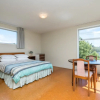 Отель Roberts Retreat - Mangawhai Holiday Home, фото 5