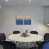 Отель Chic n Bright 3 Bd Apt with Hilton View, фото 19