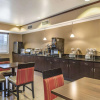 Отель Comfort Suites Castle Rock, фото 24