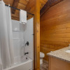 Отель Dudley I by Avantstay Cosy Cabin w/ Hot Tub & Incredible Views, фото 10