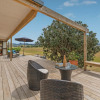 Отель Pilots Rest - Pauanui Airfield Holiday Home, фото 7