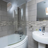 Отель Stunning Penthouse in NQ, City Centre ! Sleeps 8, фото 14