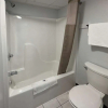 Отель Executive Inn & Suites, фото 14