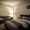 Отель Single Eyelid Hostel, фото 4