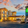 Отель La Quinta Inn by Wyndham Santa Fe, фото 1