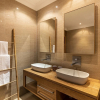Отель DolphinCoast YOLO Spaces-Ballito Beach House Villa, фото 42