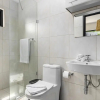 Отель Unique Modern 4BR w Large Private Pool Mini Golf, фото 9
