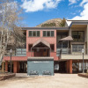 Отель Cimarron Lodge 50 by Avantstay Ski-in/ski-out Property in Complex w/ Two Hot Tubs!, фото 1