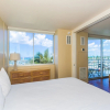 Отель Ilikai Marina One Bedroom Harbor View Condos - Walk to Ala Moana Beach Park!, фото 3