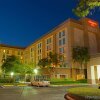 Отель Hampton Inn Houston-Near The Galleria, фото 1