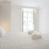 Отель JOIVY Gorgeous 2-bed home, 3 mins from Lisbon Cathedral, фото 3