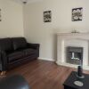 Отель 3-bed House in Stoke-on-trent Free Sky Free Wifi, фото 13