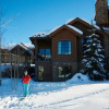 Отель Premier Ski in, Ski-out 1 Bedroom Condo With Spectacular Views, Heated Outdoor Pool and Hot Tub, Sho, фото 1