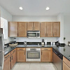 Отель Choice Townhome W/ Hot Tub - Near Disney World 3 Bedroom Townhouse, фото 4