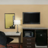 Отель Super 8 by Wyndham Raleigh North East, фото 13
