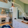Отель Linger Longer 3 Bedroom Home by RedAwning, фото 12