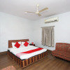 Отель OYO 26626 The Citi Residenci, фото 3