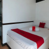 Отель RedDoorz Plus @ Villa Gloria Taguig, фото 22