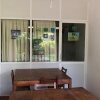 Отель Shanthi Guest House в Хиккадуве