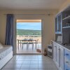 Отель Fantastico Baia de Bahas Residence Sea View 2 Bedroom Sleeps 6, фото 17