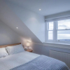 Отель South Beach View - 2 Bedroom Apartment - Tenby, фото 3